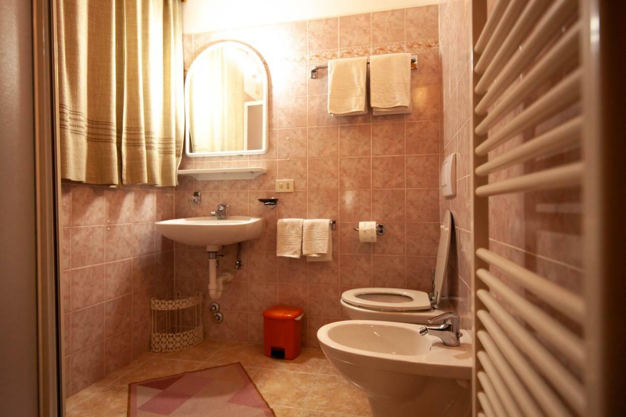 La Bastiana Apartments Ливиньо Экстерьер фото